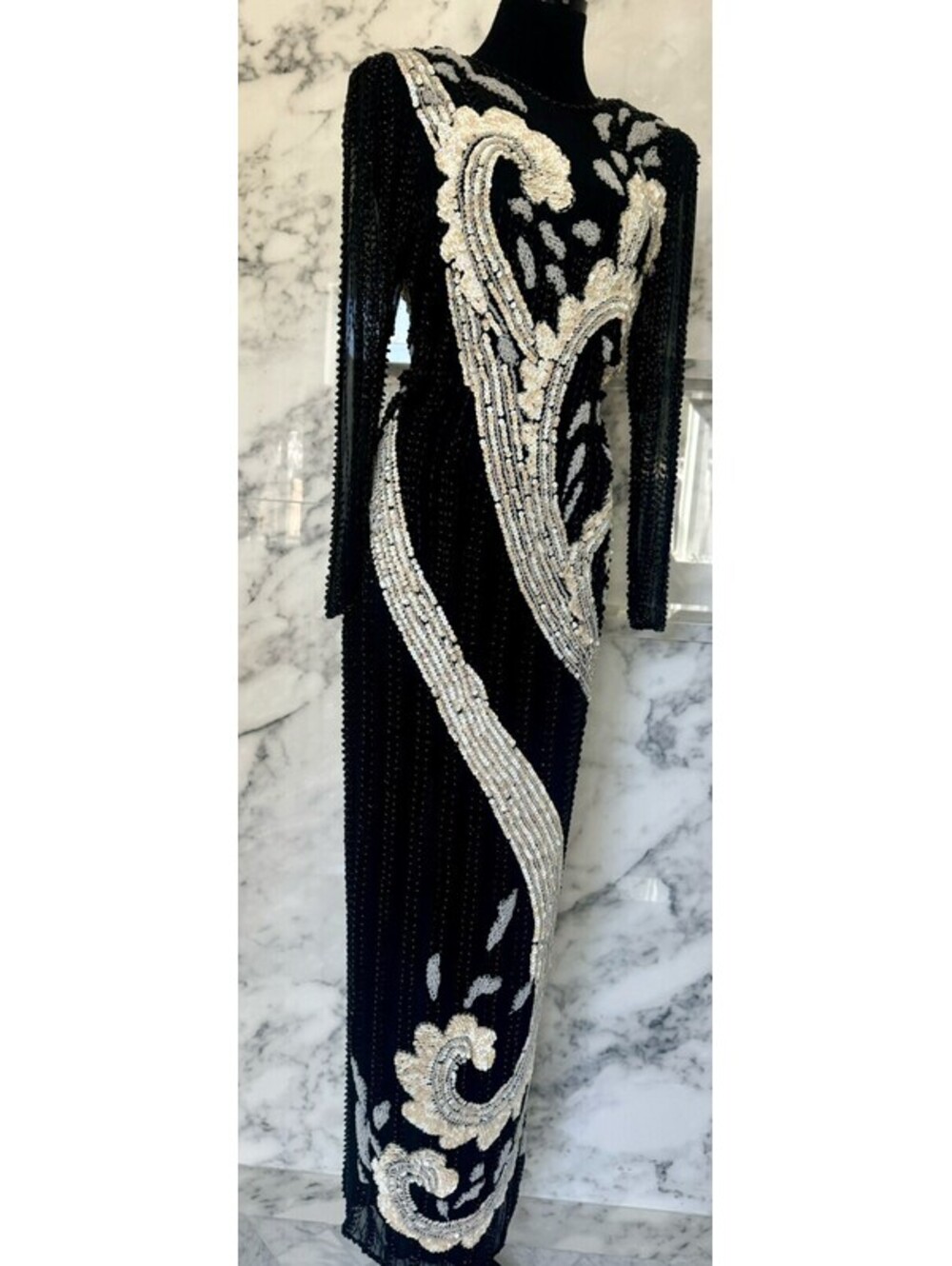 Vintage Alyce Designs Black /Gold Sequin Formal Evening Embroidered Dress